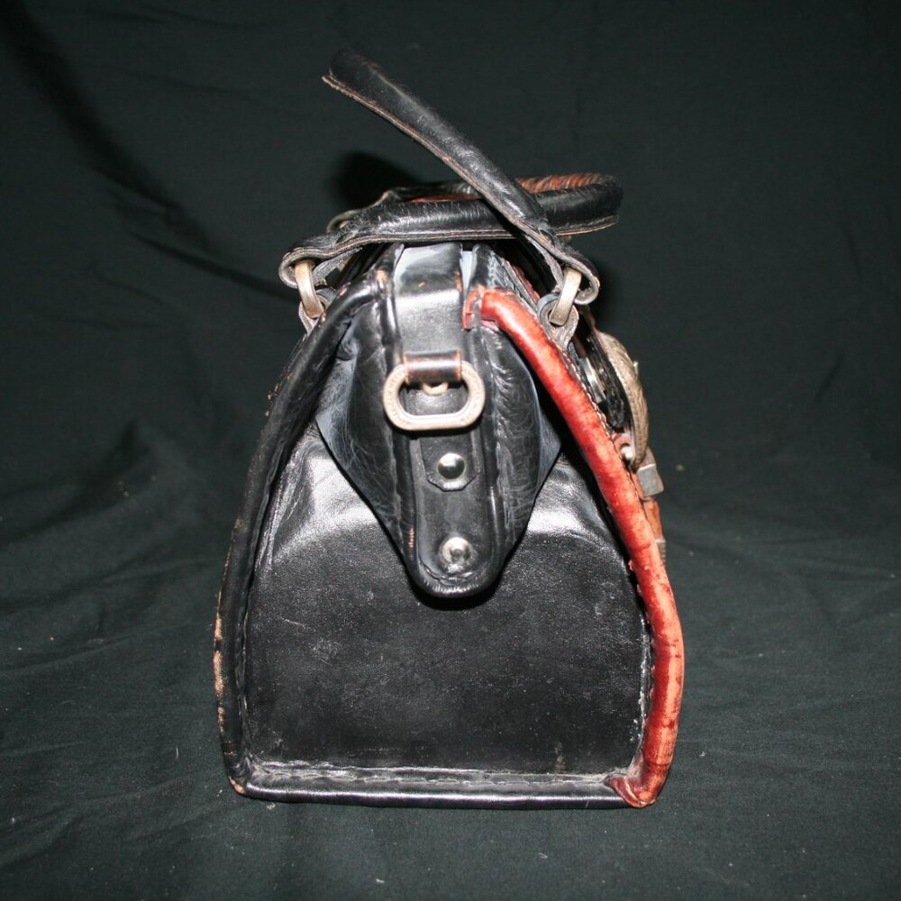 Vintage American West Black & Brown Tooled Doctors Bag - Picture 5 of 7